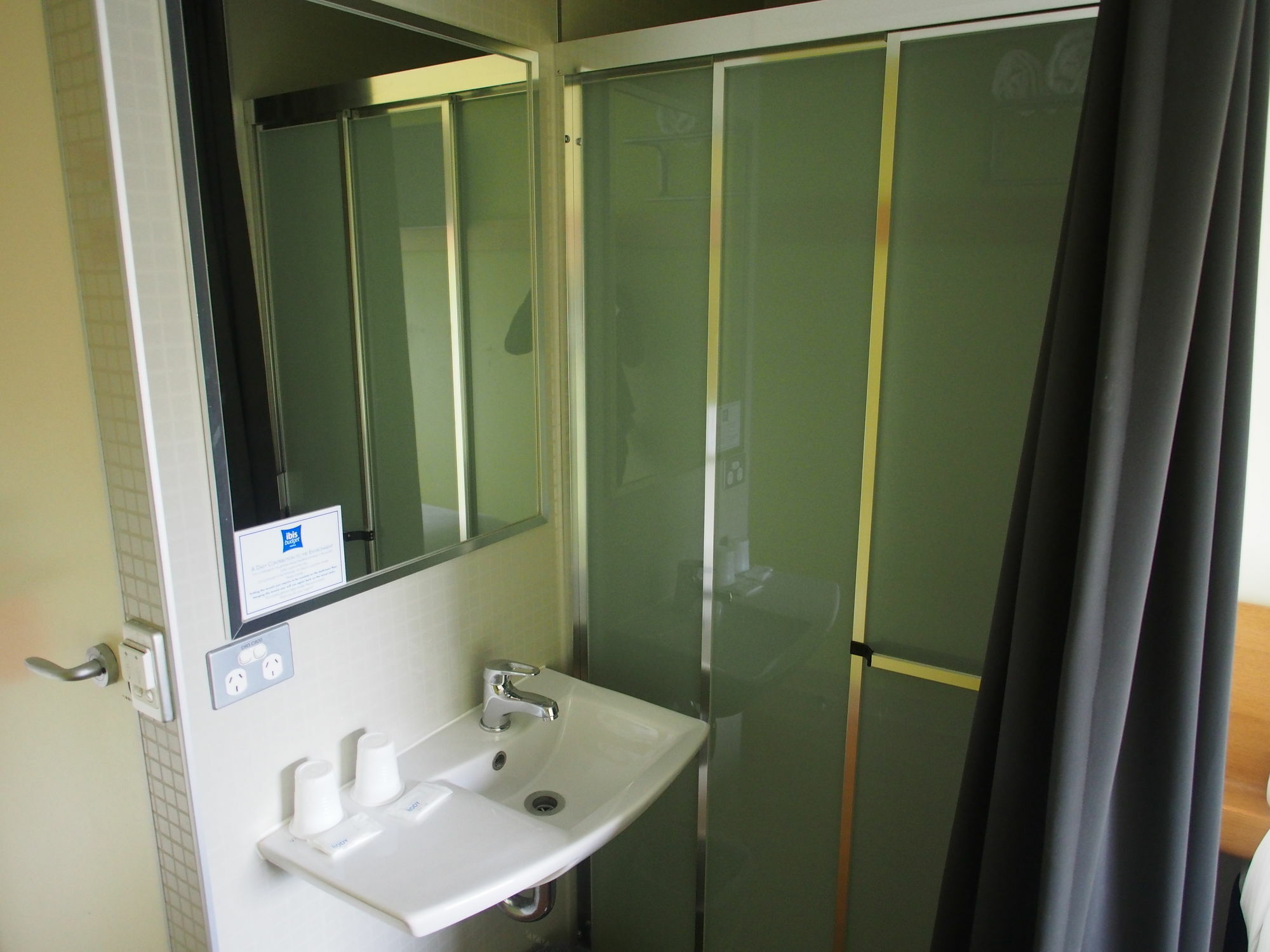 Ibis Budget Sydney Olympic Park Ngoại thất bức ảnh